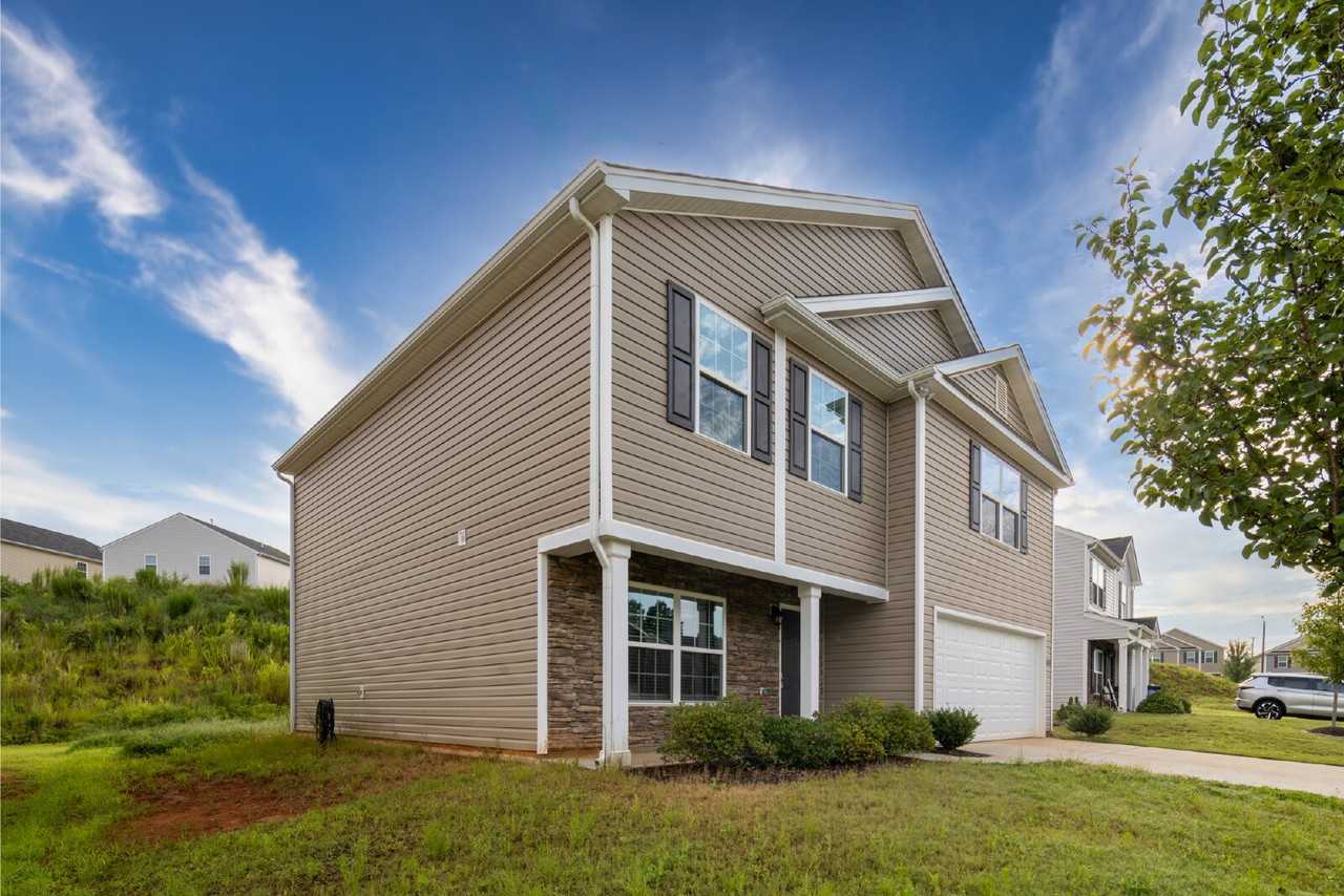 1243 Aurora Glen Dr - Photo 4 of 32