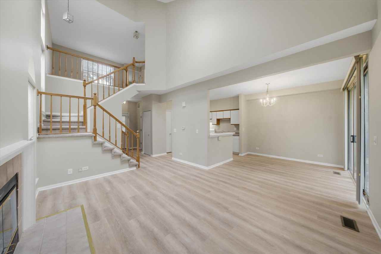 610 Woodhaven Dr - Photo 4 of 21