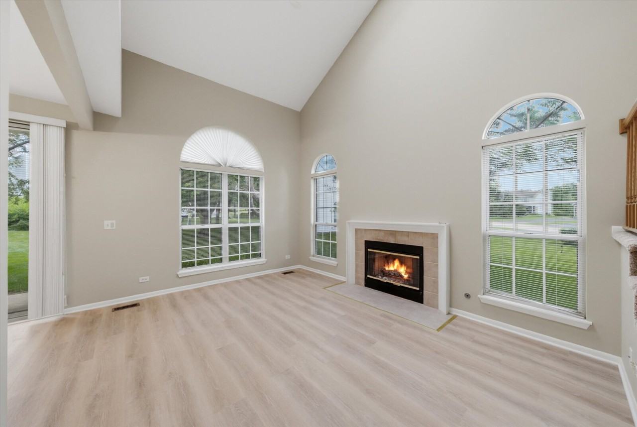 610 Woodhaven Dr - Photo 5 of 21