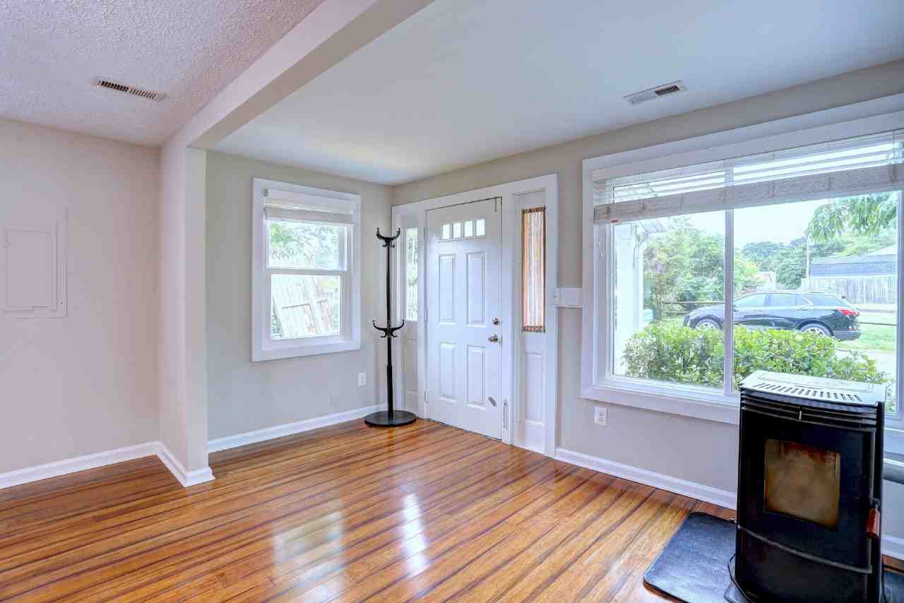 1651 Elkridge Dr - Photo 5 of 27