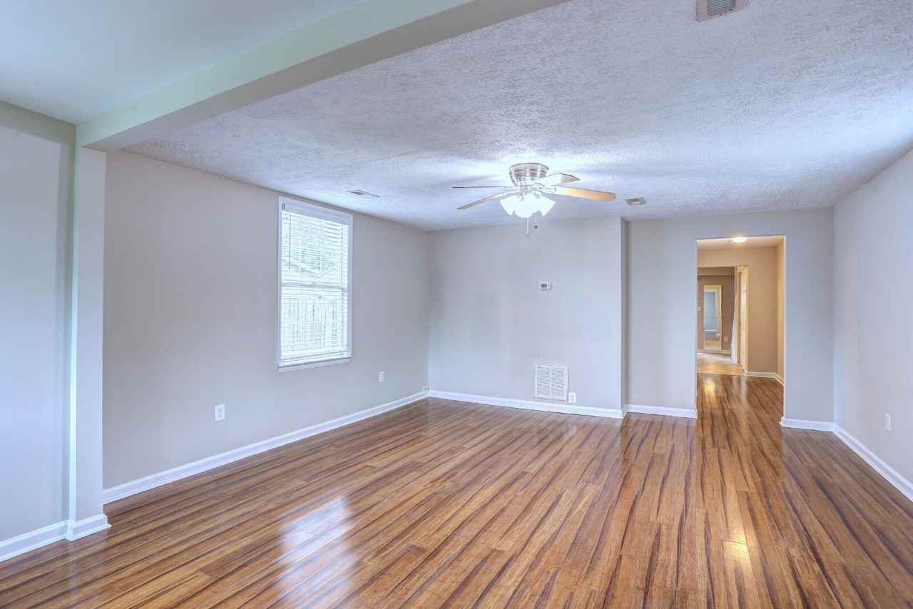 1651 Elkridge Dr - Photo 6 of 27