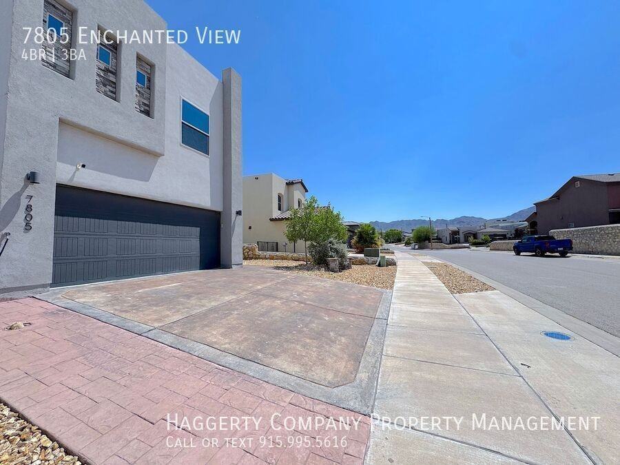 7805 Enchanted View Dr - Photo 2 of 42