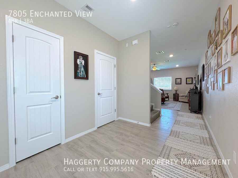 7805 Enchanted View Dr - Photo 5 of 42