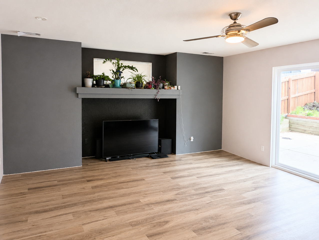 20764 E 39th Ave - Photo 6 of 25