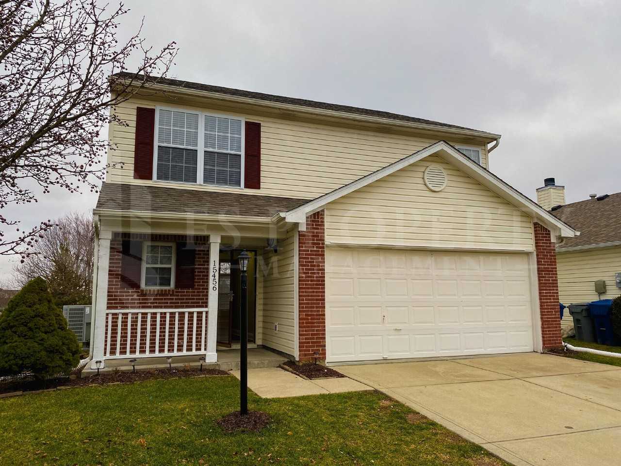 15456 Wandering Way - Photo 3 of 44