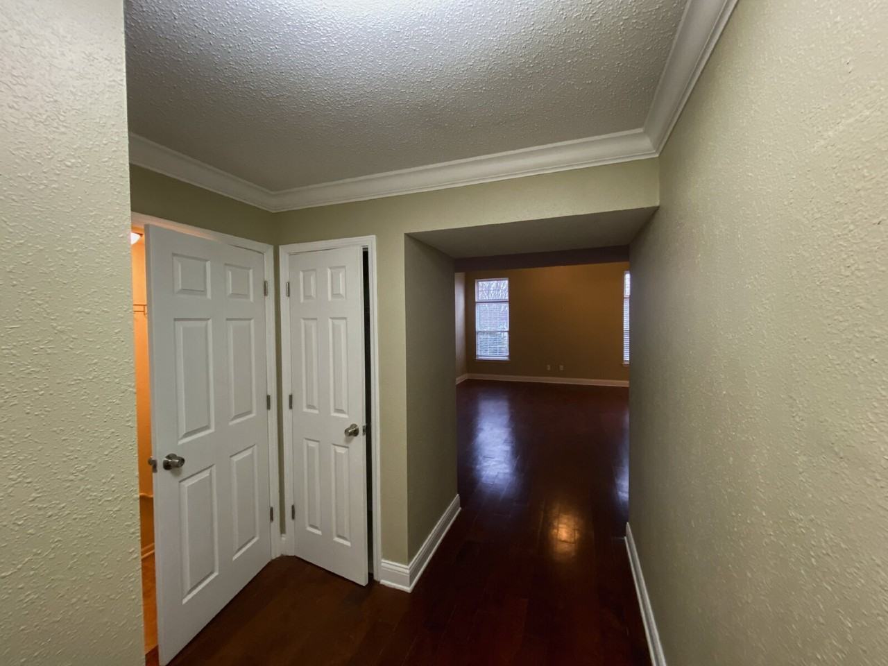 15456 Wandering Way - Photo 5 of 44