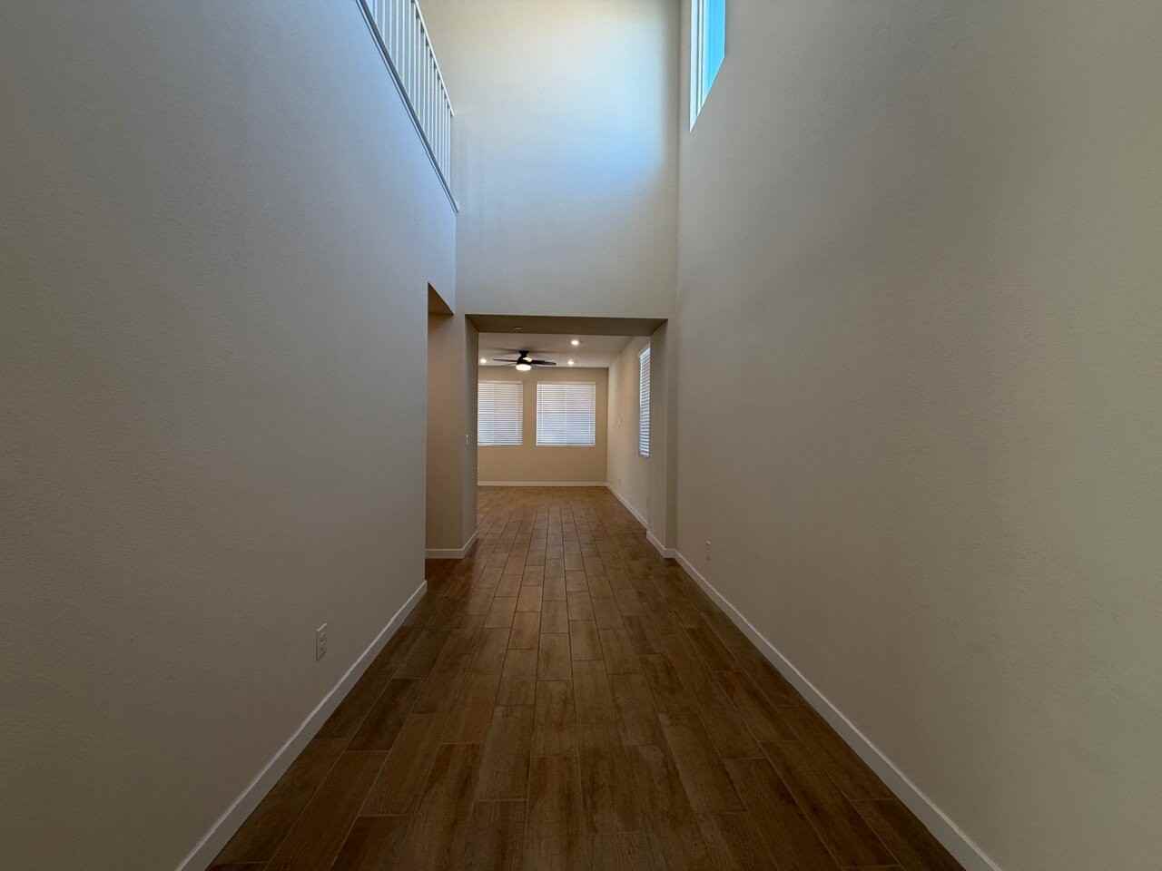 227 Jaldena Ln - Photo 5 of 50