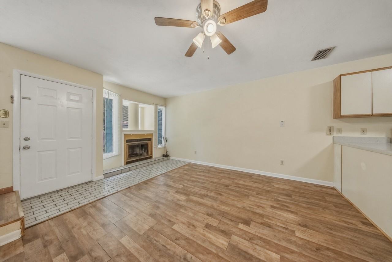512 Mckeithan St Apt 3 - Photo 7 of 28