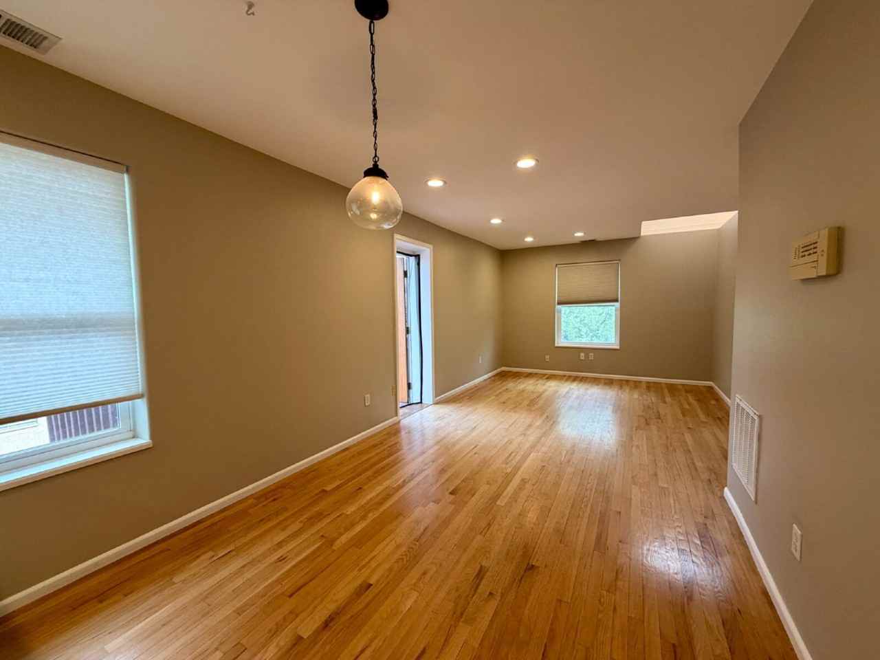 1917 E 21st Ave - Photo 2 of 10
