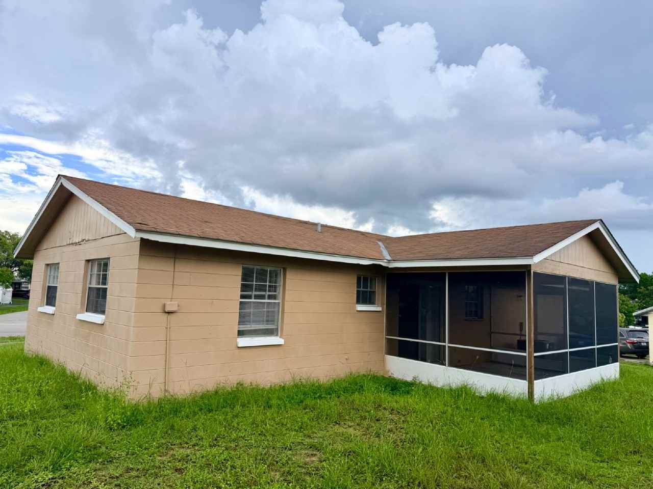 5123 Higate Rd - Photo 3 of 14