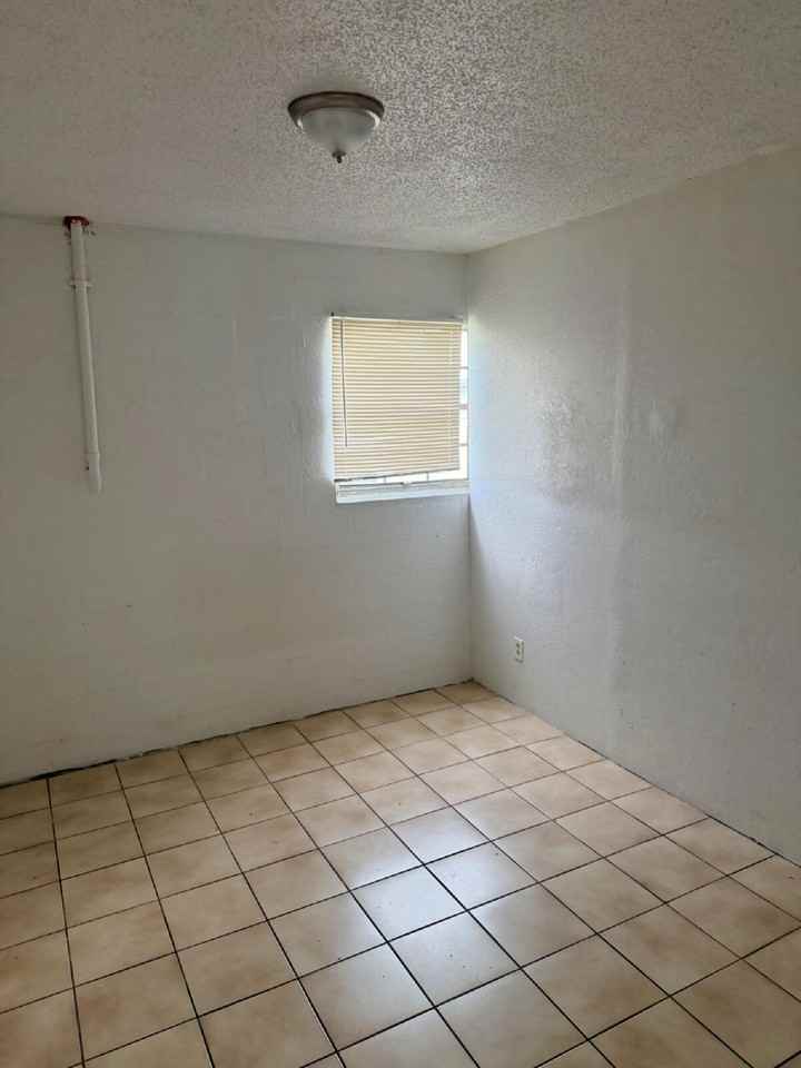 5123 Higate Rd - Photo 5 of 14