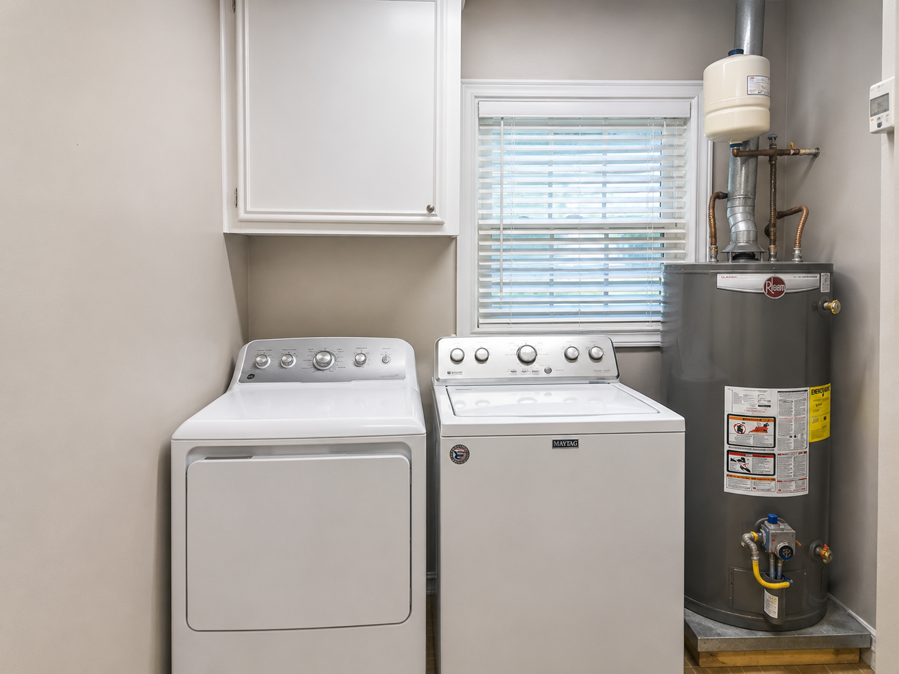 1407 Skrivanek Ct - Photo 7 of 15