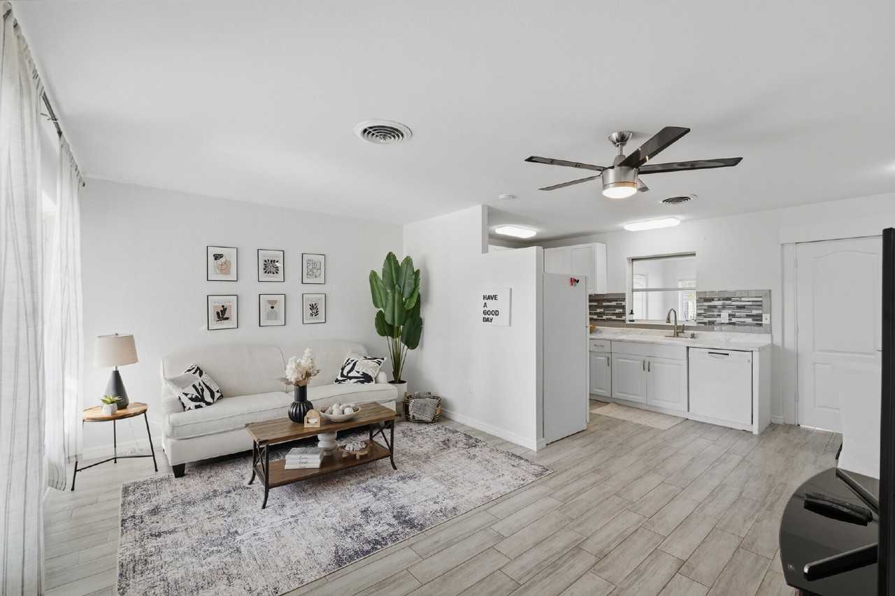 438 Granada Blvd #B - Photo 5 of 19