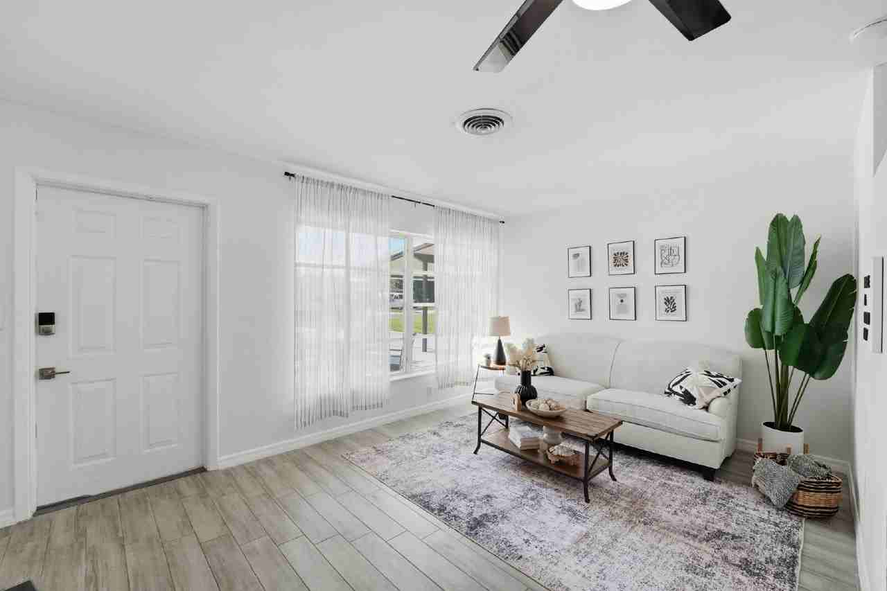 438 Granada Blvd #B - Photo 6 of 19