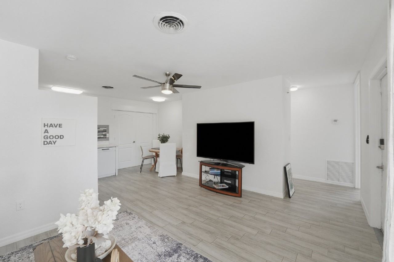 438 Granada Blvd #B - Photo 7 of 19