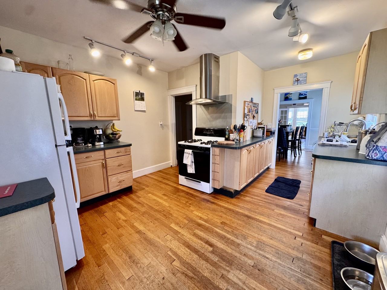 52 Clark St #1 - Photo 6 of 19