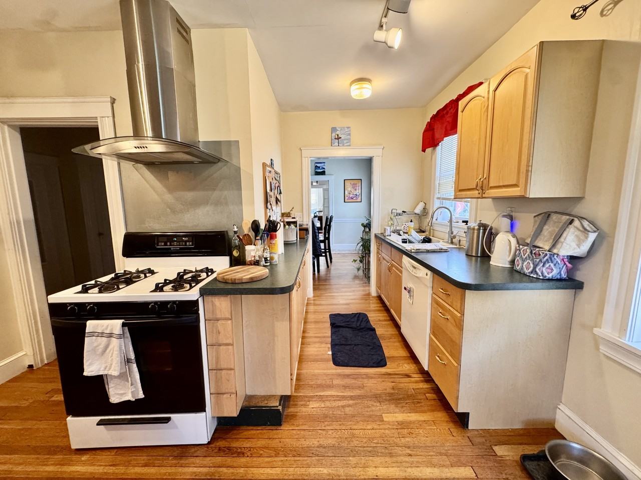 52 Clark St #1 - Photo 7 of 19