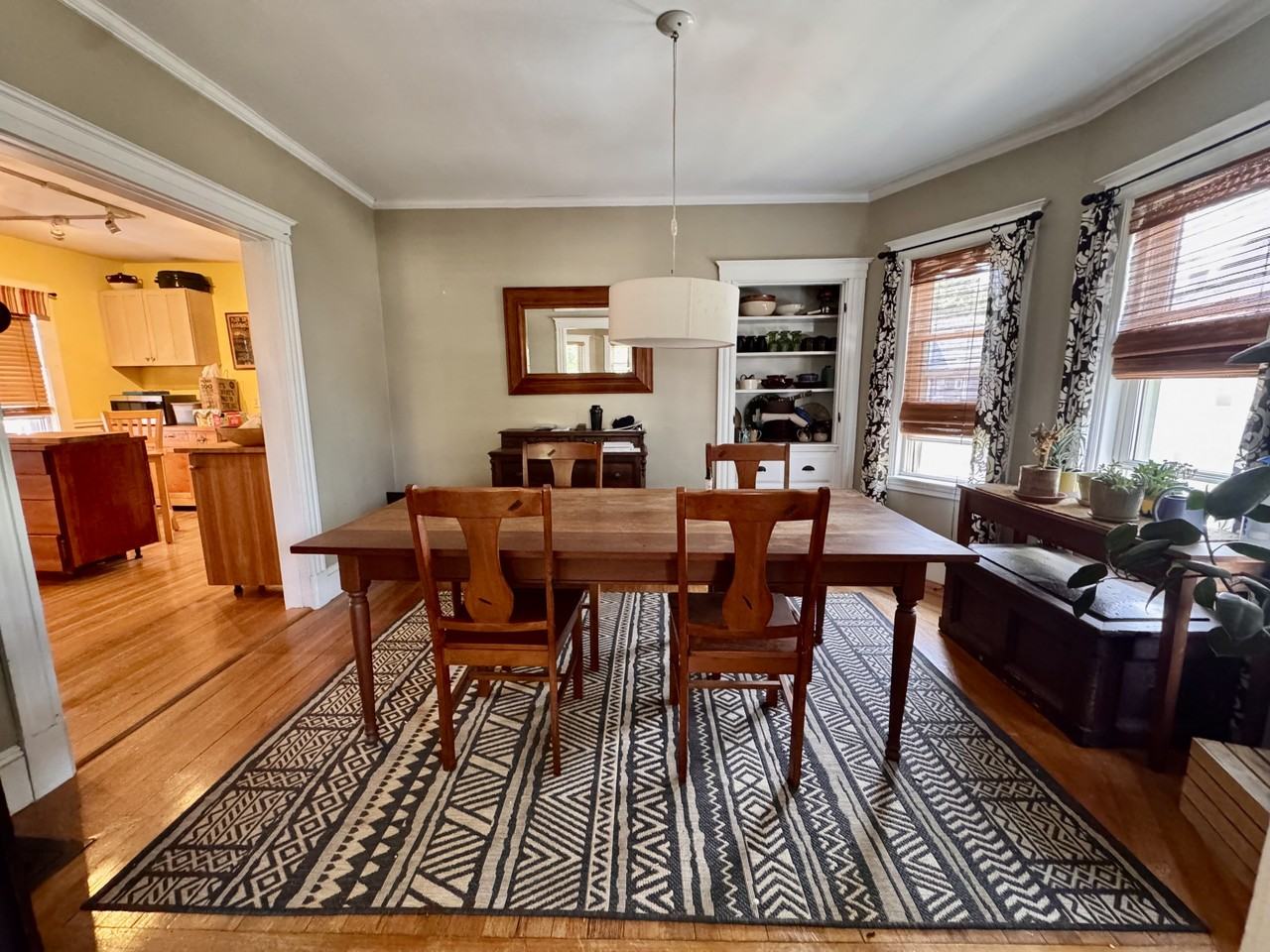 88 Yorktown St #2 - Photo 3 of 17