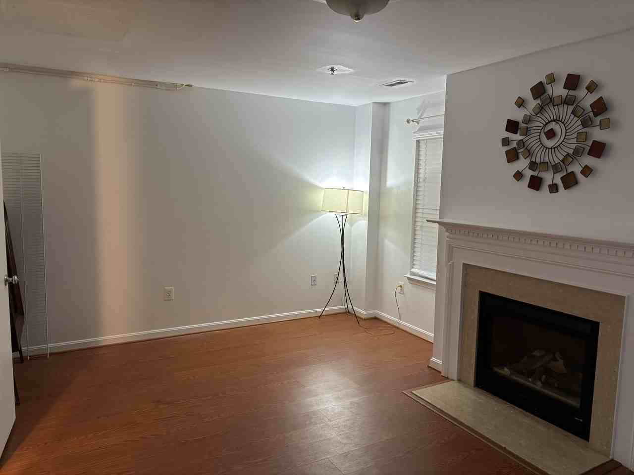 Penwick Cir #1 - Photo 5 of 8