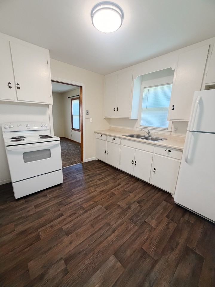 413 S Delaware Ave #NA - Photo 4 of 8