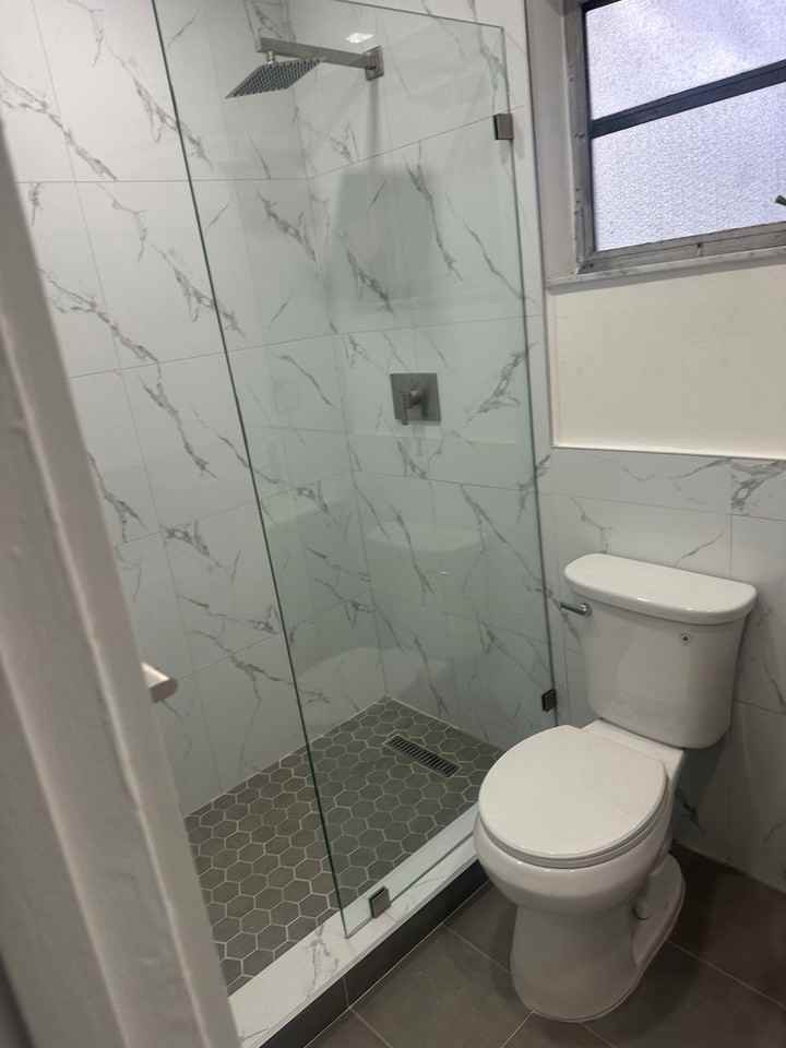 Sw 37th Ct #2 - Photo 5 of 10