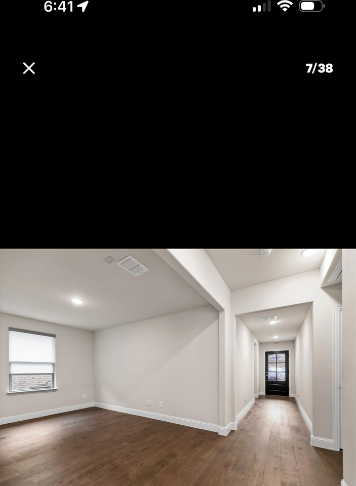 1028 Huckleberry St #NA - Photo 2 of 20