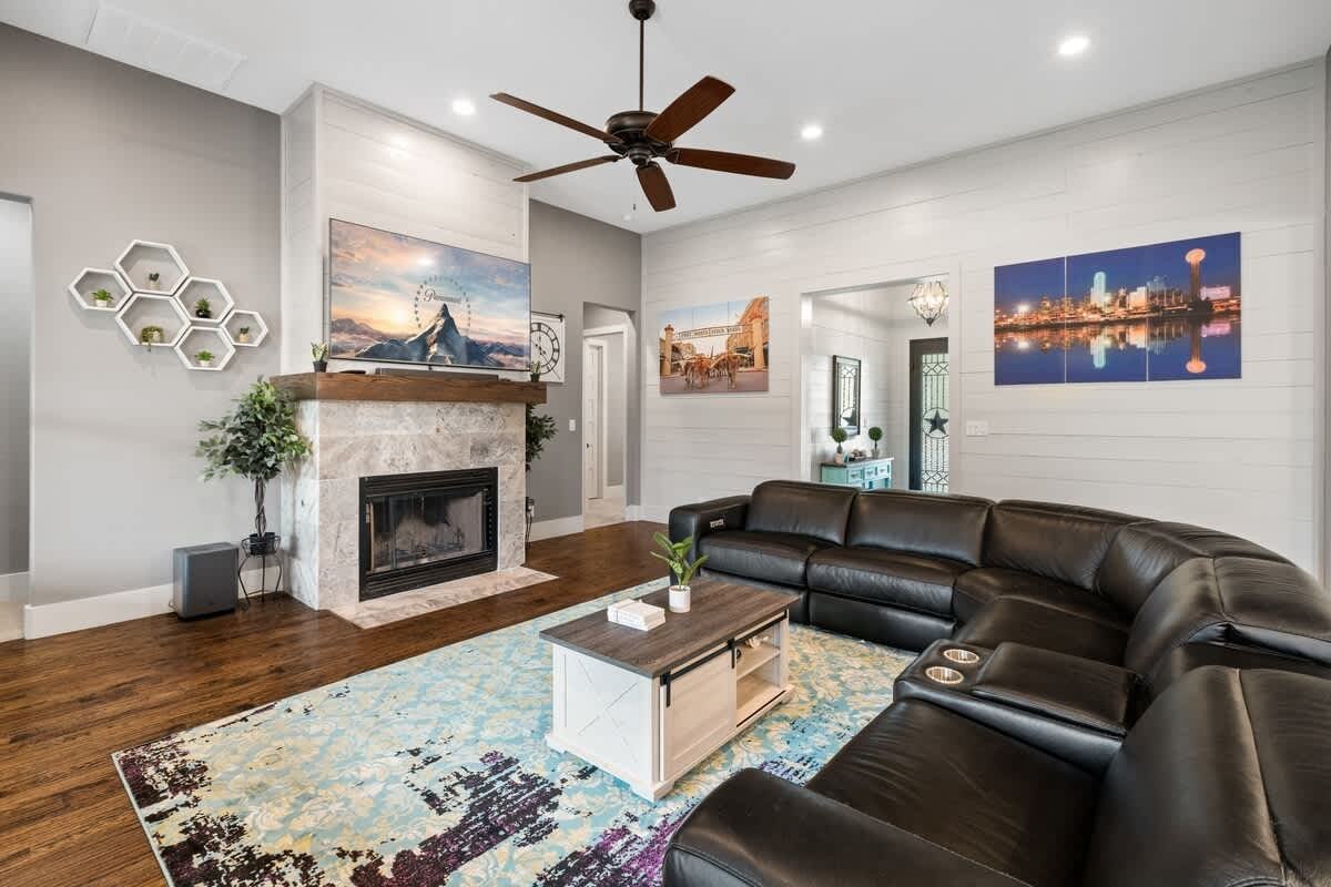 16001 Plum Ln #NA - Photo 6 of 50