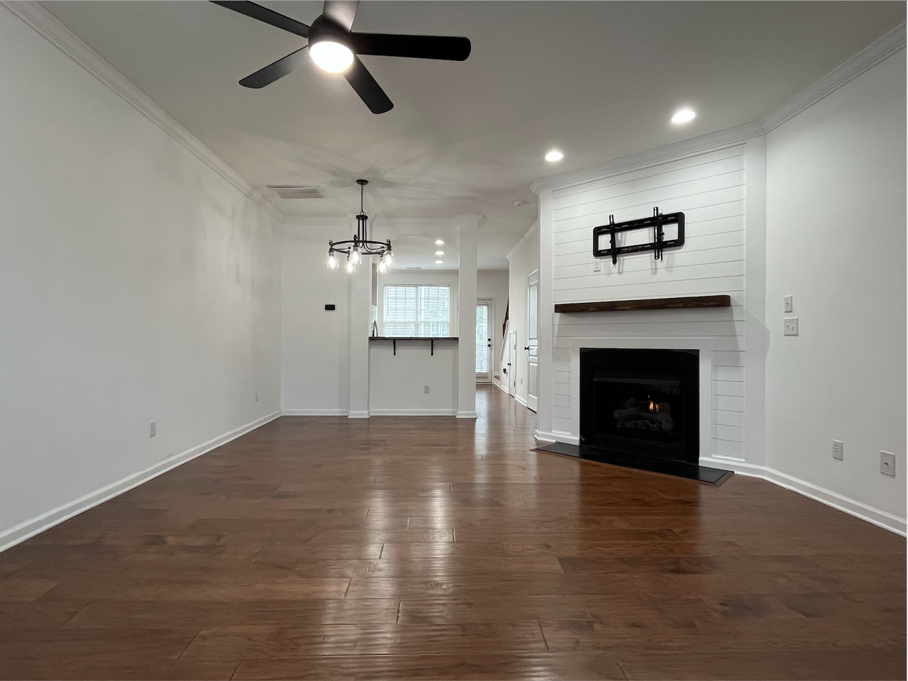 615 Cupola Dr #NA - Photo 2 of 11