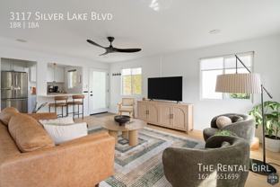 3117 Silver Lake Blvd - Photo 1 of 1