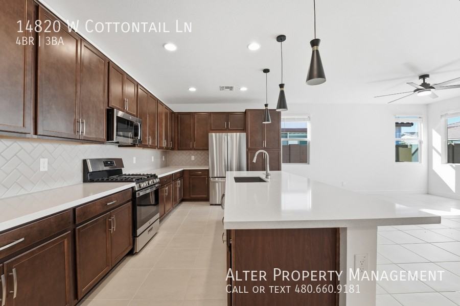 14820 W Cottontail Ln - Photo 6 of 30