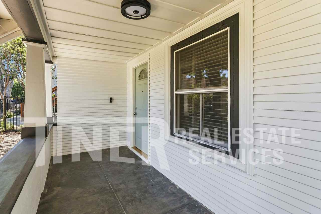 1508 E St - Photo 7 of 23