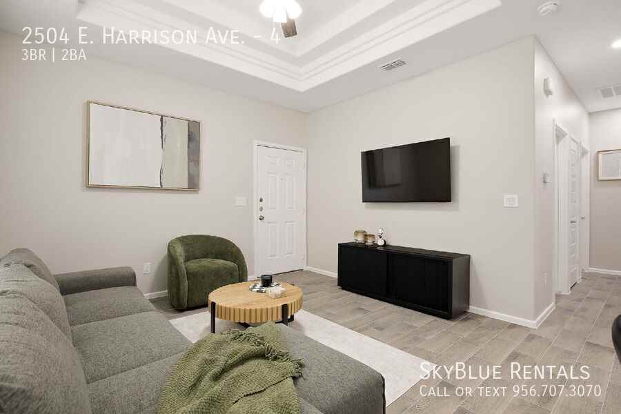 W Harrison Ave #4 - Photo 4 of 12