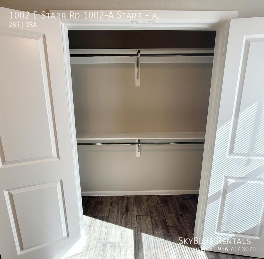 1002 E Starr St #A - Photo 4 of 9