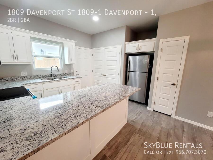 1809 Davenport St #1 - Photo 4 of 24