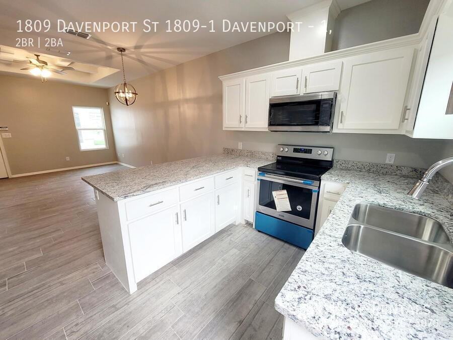 1809 Davenport St #1 - Photo 6 of 24