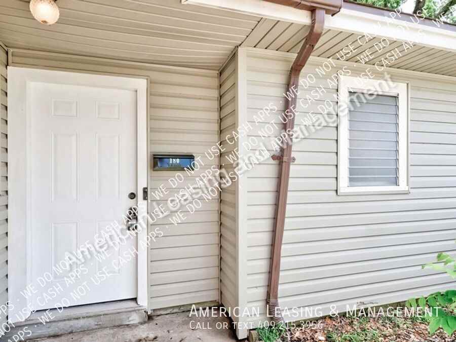 180 Sparrow Way - Photo 6 of 29