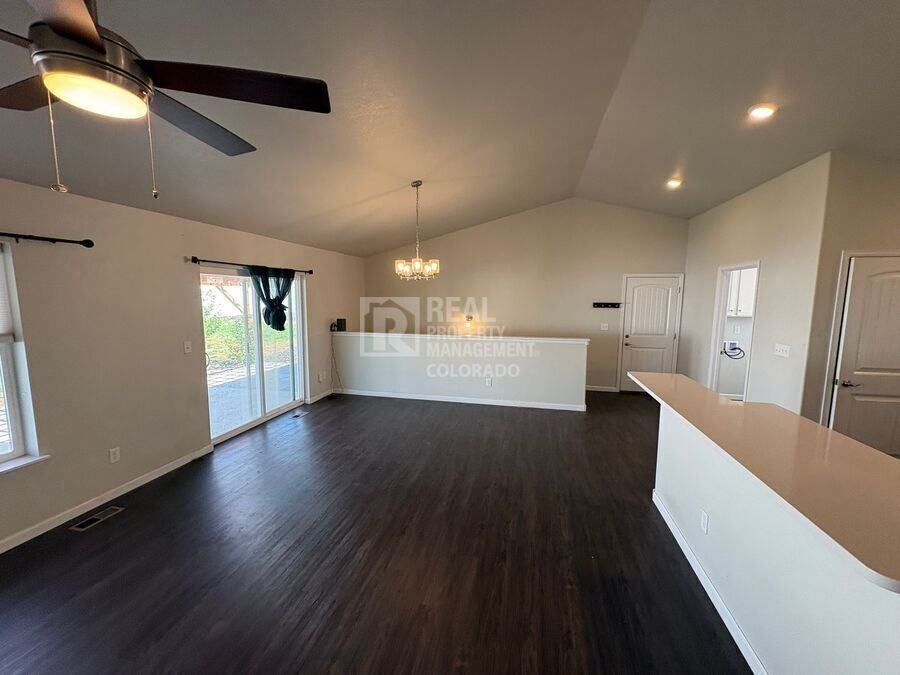 4209 Yellowbells Dr - Photo 3 of 22