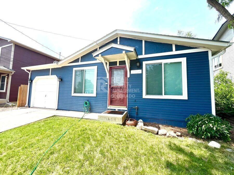 1304 Race St - Photo 2 of 16