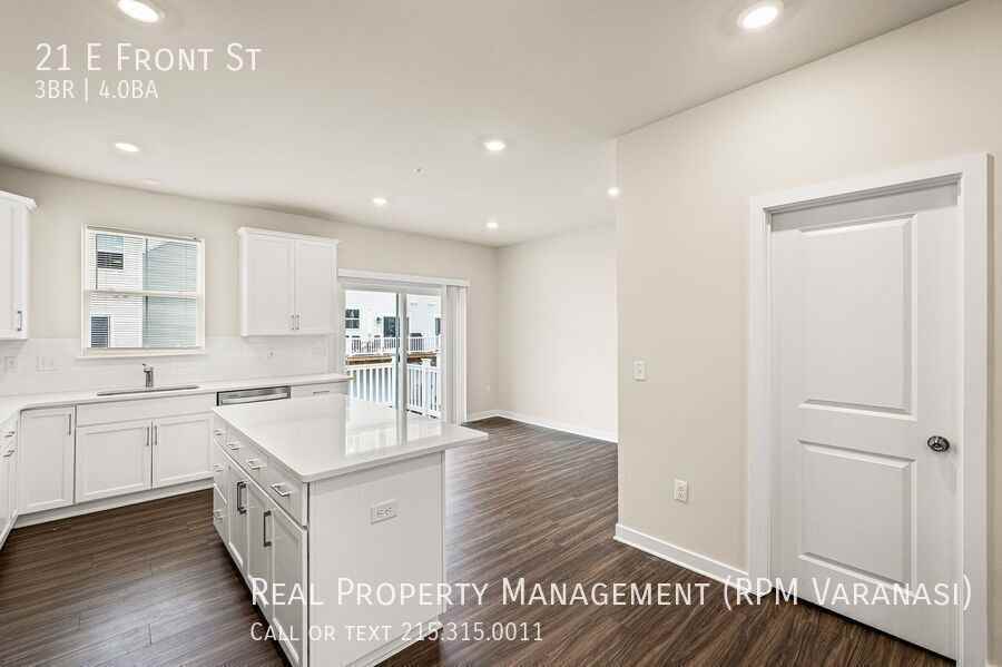 21 E Front St - Photo 7 of 50