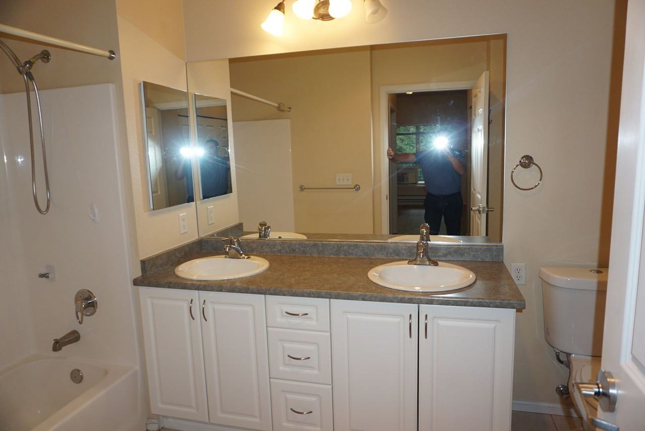 Khorram Properties LLC DBA Milano Apartment Homes - Photo 7 of 12