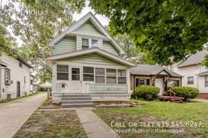 featured image of 3911 Hoiles Ave