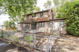 5822 Chippewa Rd - Photo 1 of 1