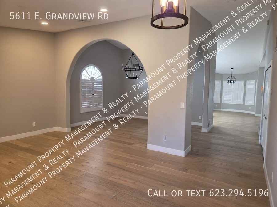 5611 E Grandview Rd - Photo 4 of 45