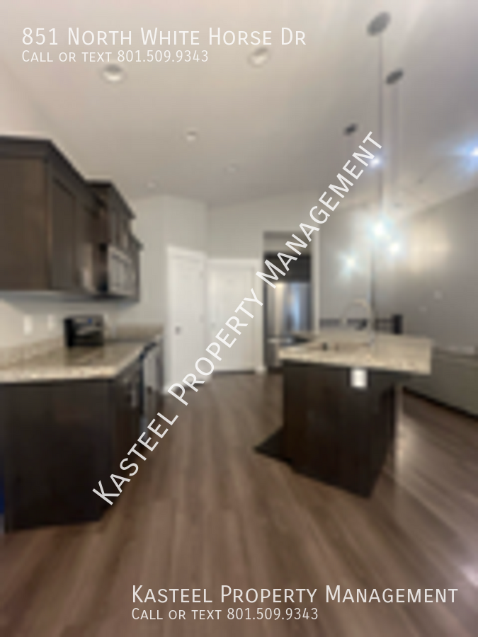 851 N White Horse Dr - Photo 2 of 17