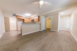 638 W Central Ave - Photo 1 of 1