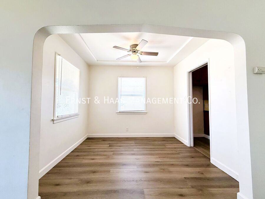 12911 Whitewood Ave - Photo 6 of 20