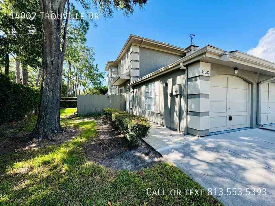 14002 Trouville Dr - Photo 2 of 42