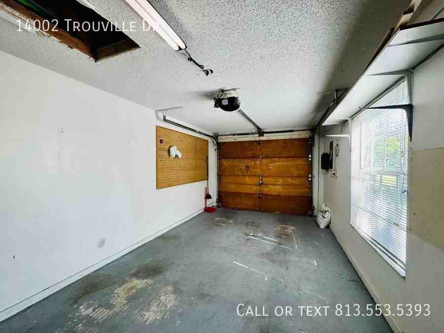 14002 Trouville Dr - Photo 6 of 42