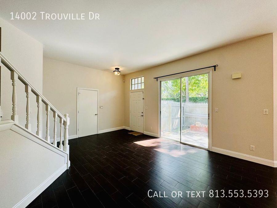 14002 Trouville Dr - Photo 7 of 42