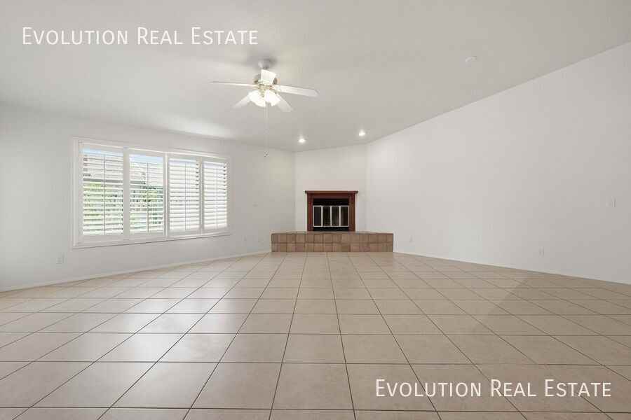 2329 N Recker Rd #86 - Photo 6 of 50